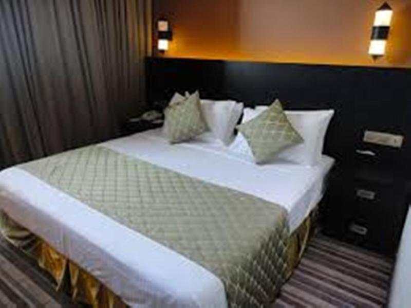 Pearl Grand Hotel Colombo Eksteriør billede