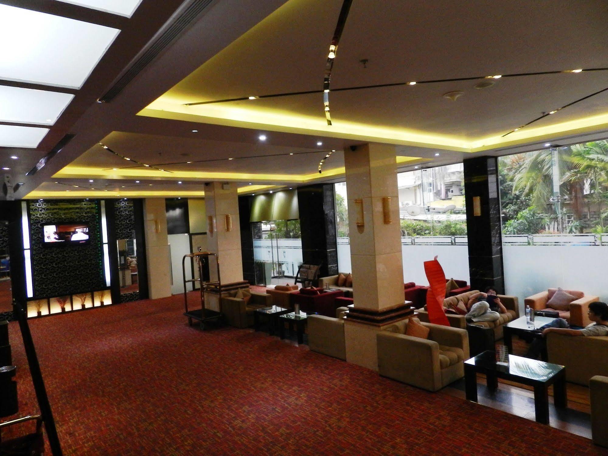 Pearl Grand Hotel Colombo Eksteriør billede