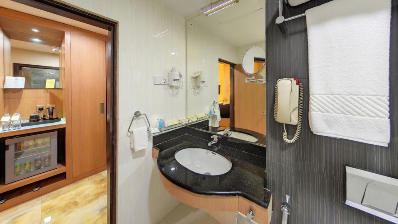 Pearl Grand Hotel Colombo Eksteriør billede